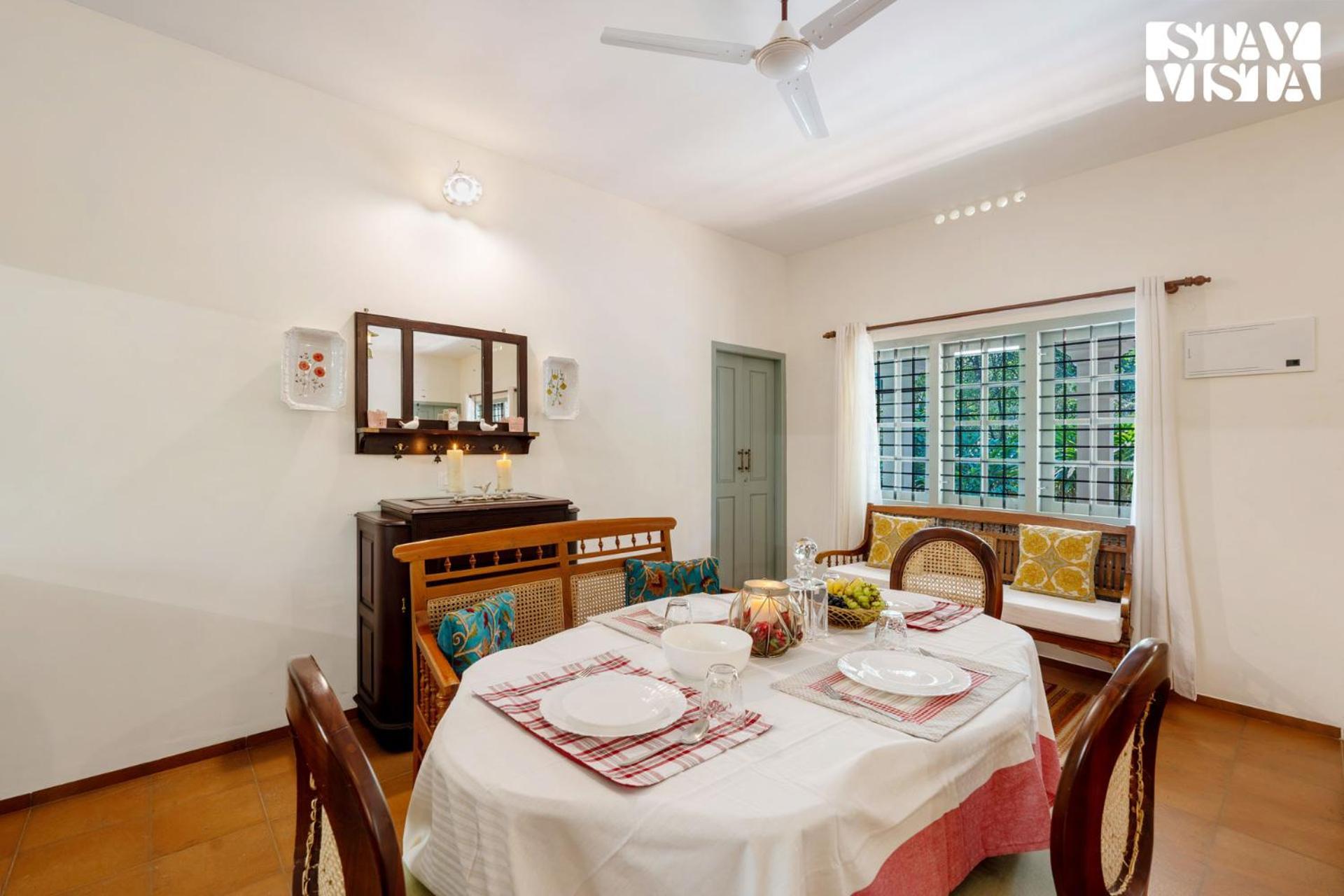 Stayvista At Catherine Cottage With Heater & Board Game 蒙纳 外观 照片